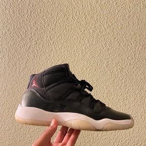 Air Jordan 11 GS  72-10